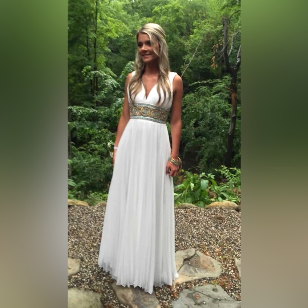 Sherri Hill White Halter Gown Sleeveless Maxi